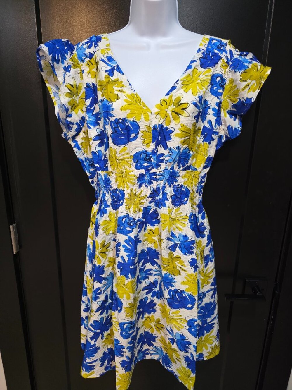 Betsey's Boutique Floral Dress Sz L